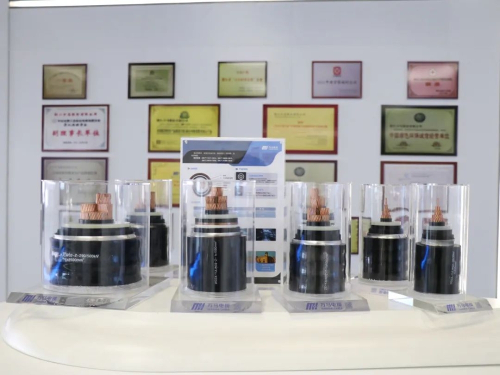 DB旗舰官方股份助力内蒙古宝丰烯烃220千伏变电站项目成功送电！